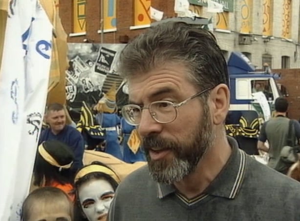 Gerry Adams, Féile an Phobail (2000)
