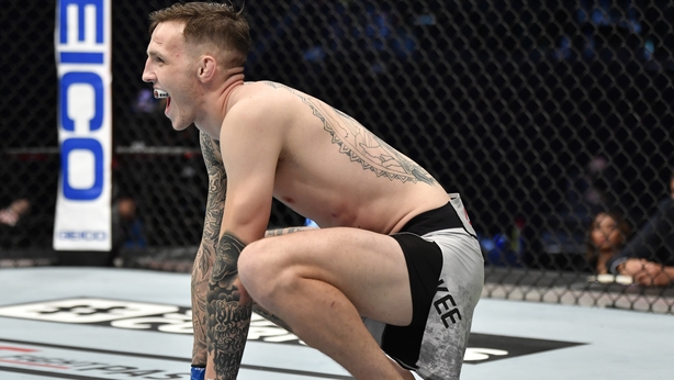 Whittaker edges Till in bloody battle in Abu Dhabi