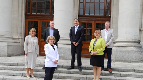 CEO of Enterprise Ireland Julie Sinnamon, Co-founder of Luzern Technology Solutions Pat Sherlock, Chairperson of the SBCI Barbra Cotter, Minister for Business, Enterprise and Innovation Leo Varadkar, Secretary General of DBEI Dr Orlaigh Quinn and Luzern T CEO of Enterprise Ireland Julie Sinnamon, Co-founder of Luzern Technology Solutions Pat Sherlock, Chairperson of the SBCI Barbra Cotter, Minister for Business, Enterprise and Innovation Leo Varadkar, Secretary General of DBEI Dr Orlaigh Quinn and Luzern T