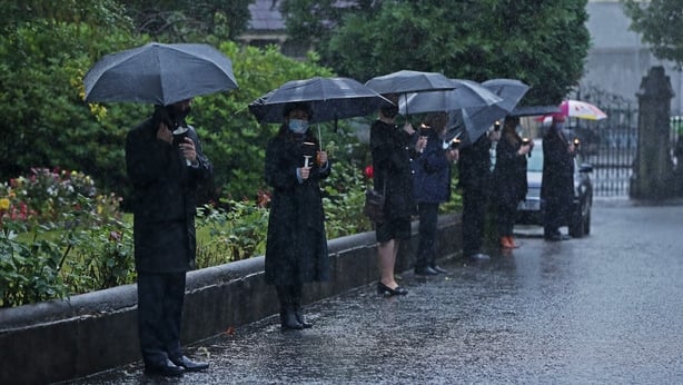 SDLP guard of honour at John Hume's removal