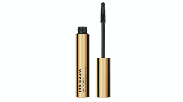 Hourglass mascara