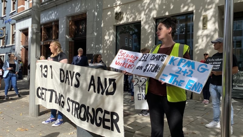 Former Debenhams workers protest at KPMG in Cork