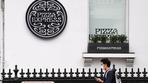 PizzaExpress to close down 73 UK outlets