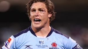 Michael Hooper is expected to play in Japan's Top League