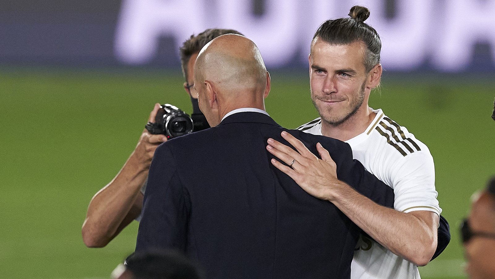 Gareth Bale loses his number 11 on Real Madrid return 