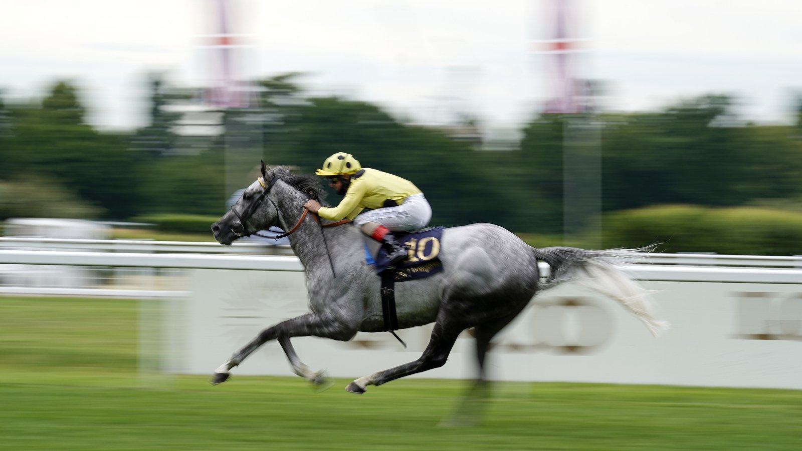 Curragh Preview Sunday S Irish Champions Weekend Tips