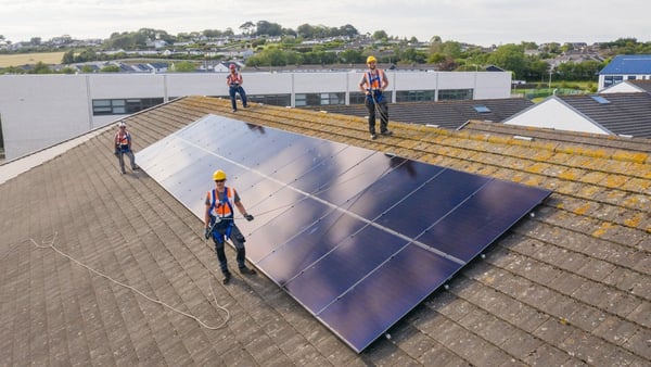 The new partnership will see Microsoft and SSE Airtricity install and manage the internet-connected solar panels in 27 primary and secondary schools across the country