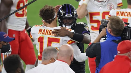Patrick Mahomes (#15) of the Kansas City Chiefs and Lamar Jackson of the Baltimore Ravens greet each other at the end of the game
