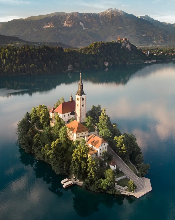 LAKE BLED