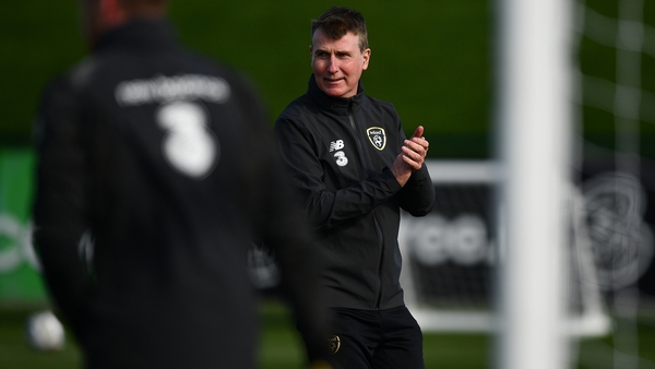 Stephen Kenny observes training ahead of the Wales game