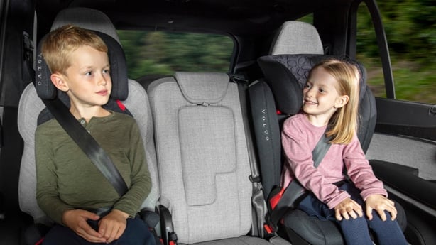 Research Urges Rear Facing Car Seats, Rear Facing Car Seat Entertainment