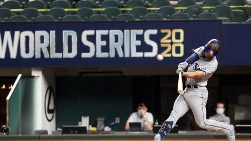 Brandon Lowe hits a two run home run against the Dodgers