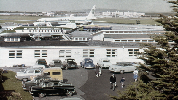 Shannon airport in 1963: the Irish government dealt with requests for searches of Cuban and Eastern Bloc flights that landed at Shannon airport en route to Cuba during the missile crisis. Photo: Ponzini Family/ Getty Images