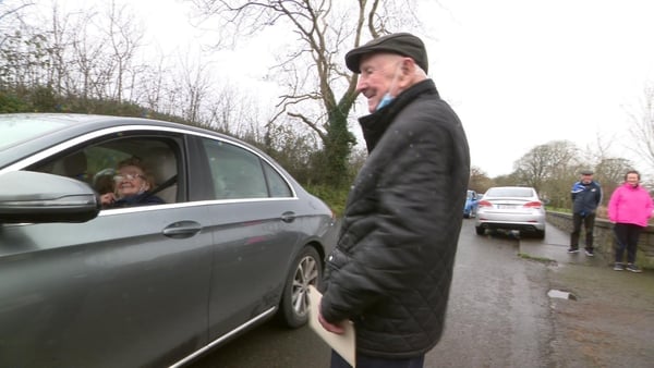 Arthur Saunders celebrated his special birthday surrounded by his family, friends and neighbours