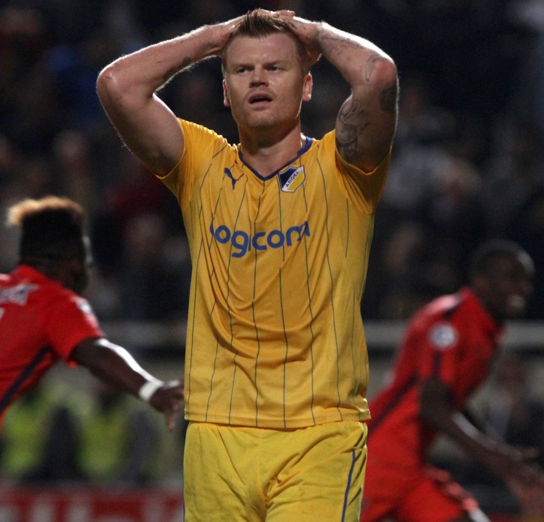 Image - John Arne Riise in action for APOEL against PSG