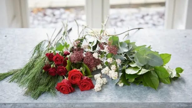 Interflora on sale christmas flowers