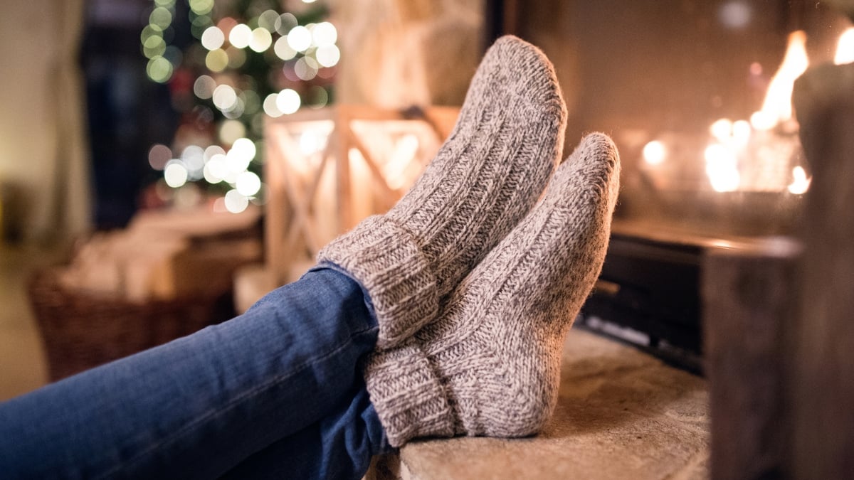 How to Take Care of Your Feet This Winter How to Take Care of Your Feet This Winter