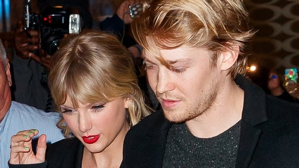 Taylor Swift with boyfriend Joe Alwyn