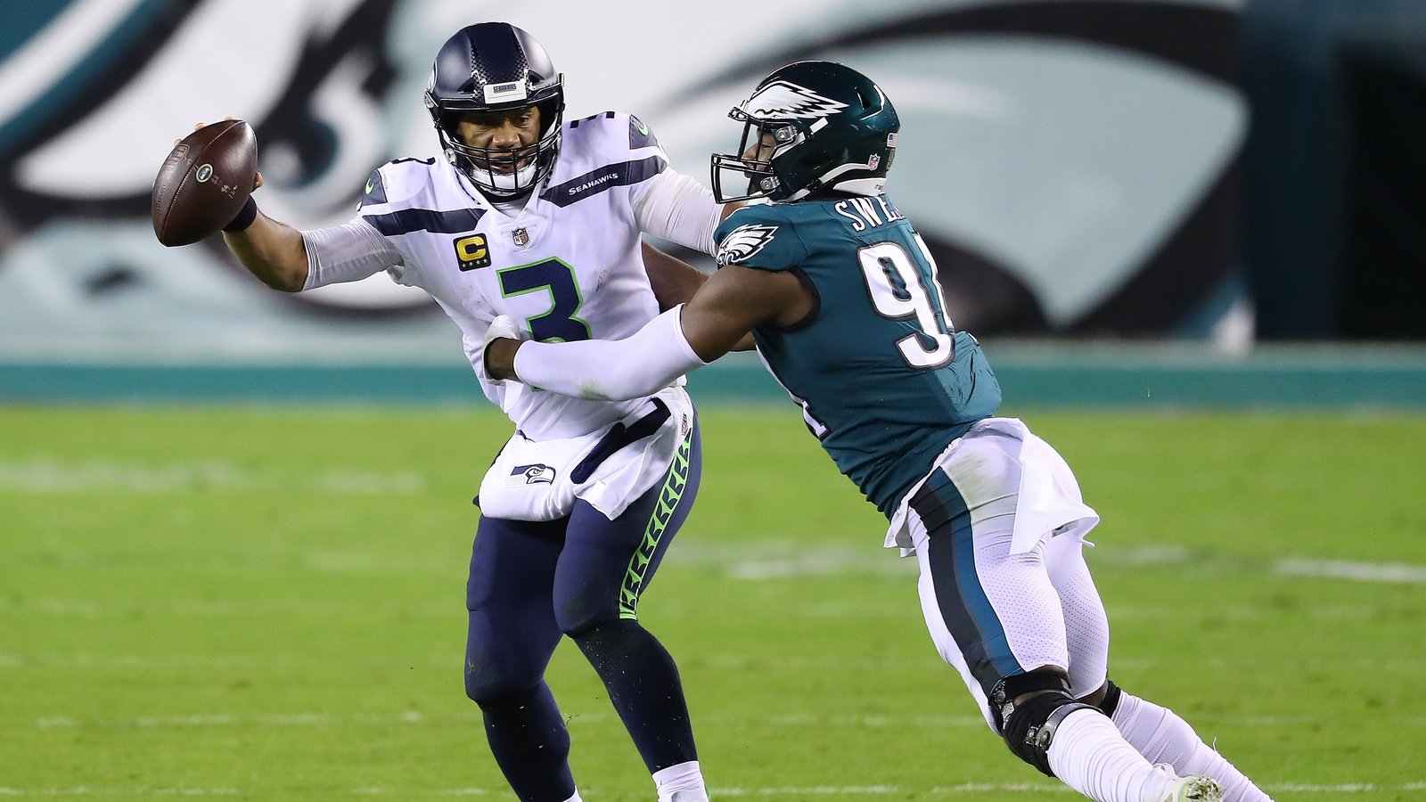 Metcalf, Wilson lead Seahawks over Eagles 23-17 One Seattle