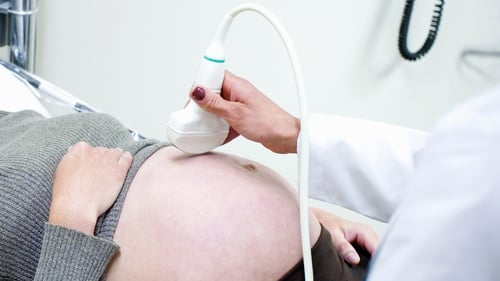 Partners of pregnant women will be able to attend 20 week pregnancy scans