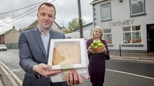 Peter Bough, Buying Director with Aldi and Eileen Twomey, Director of Twomeys Bakery