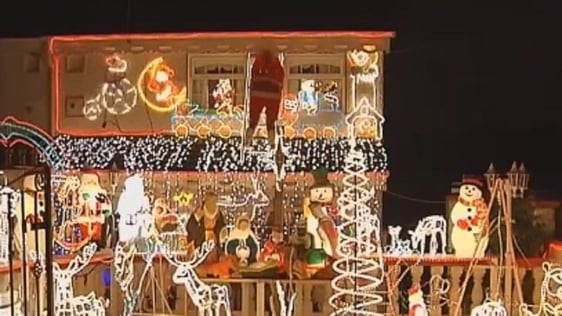 Christmas lights (2005)