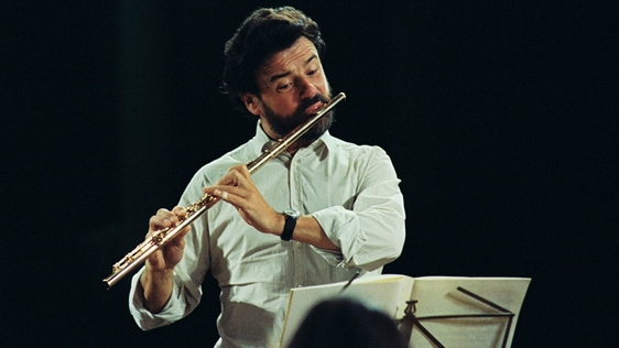 James Galway at the RDS in Dublin. Filmed in September 1980 and broadcast in January 1981. Photo by John Cooney.