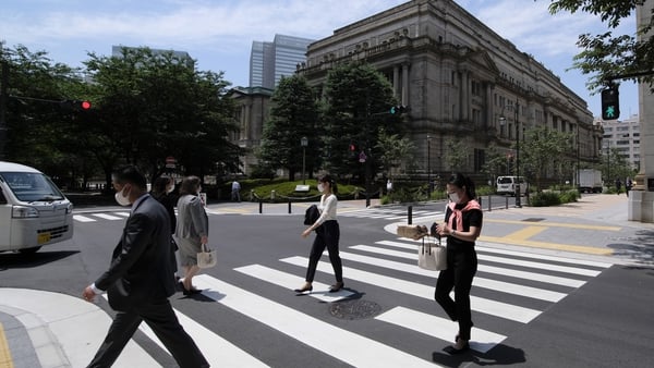 The Bank of Japan has refused to shift from its long-term programme of sub-zero borrowing costs in order to kickstart the world's third biggest economy