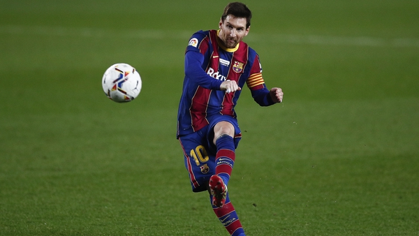 Lionel Messi for equaled Pele's record