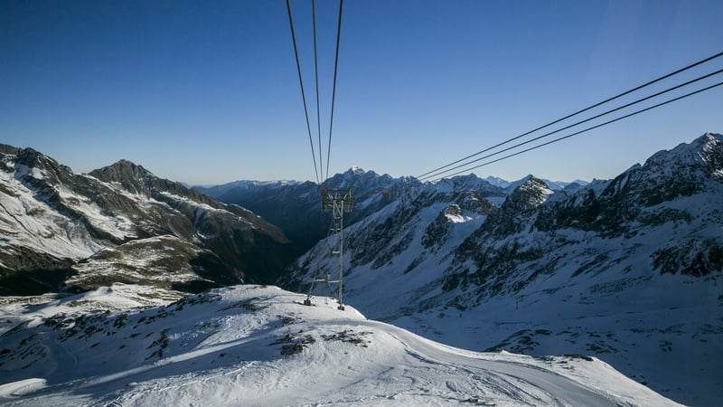 Austria ski resorts reopen despite looming lockdown