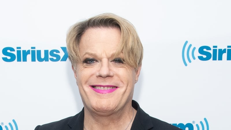 Eddie Izzard defends Rowling's stance on trans issues