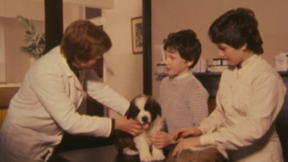 Antoinette Strappe with vet Noel Kelly (1986)