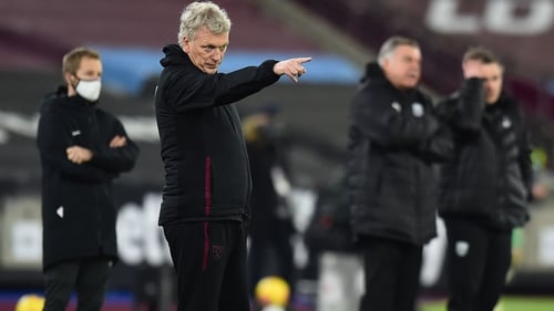 David Moyes directs his troops at the London Stadium