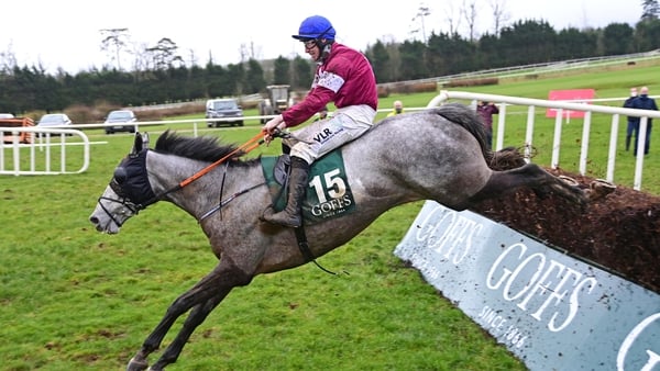 Coko Beach winning the 2021 Goffs Thyestes Chase at Gowran Park
