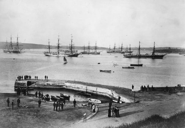 circa 1867: A view across Sydney Harbour, New South Wales in Australia. (Photo by Hulton Archive/Getty Images)