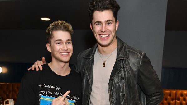AJ and Curtis Pritchard - 