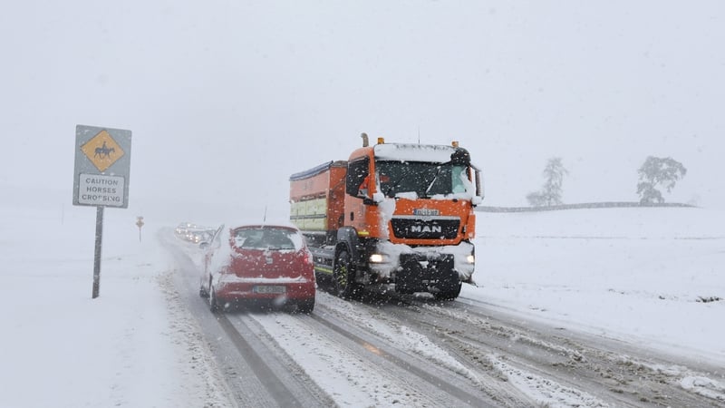 Met Éireann issue orange snow warning for five counties