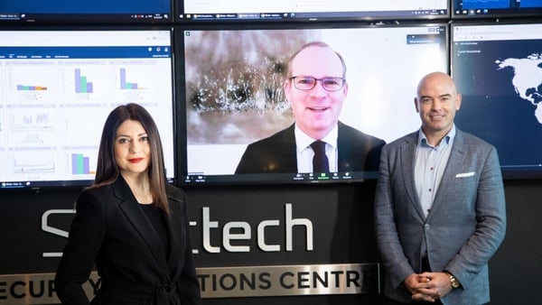 Minister for Foreign Affairs Simon Coveney joined Smarttech247's CEO and founder Ronan Murphy and General Manager Raluca Saceanu via videolink as the company announced 30 new jobs for Cork