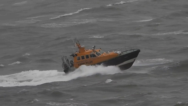 Port of Cork pilots tackle high seas at weekend