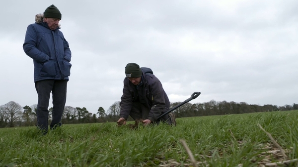 Watch Ear to the Ground tonight at 7pm on RTÉ One. #ettg