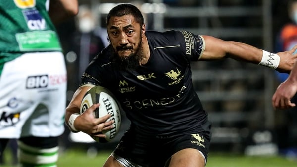 Bundee Aki rescued a dramatic victory for Connacht against Benetton