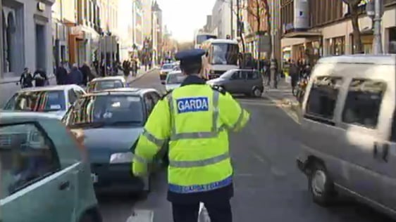 Dawson Street traffic, 2001
