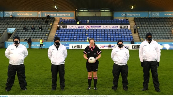 Siobhan Coyle (C) and her Umpires before the 2020 All-Ireland junior ladies football final