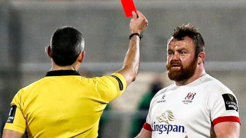 Teams receiving a red card may replace the player after 20 minutes under a new trial being proposed