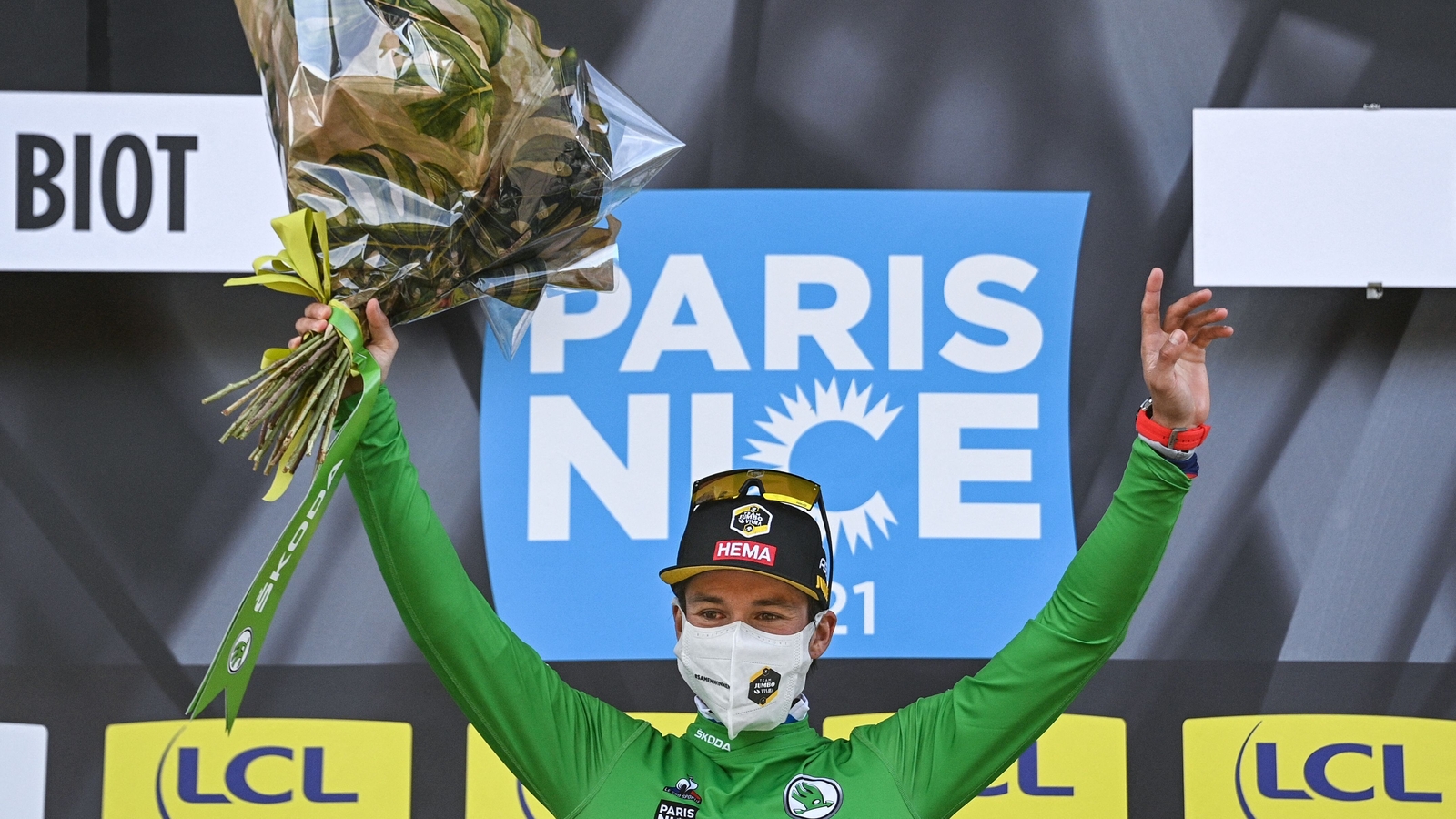 Roglic top of ParisNice's general and points standings