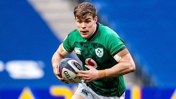 Garry Ringrose signs new deal with the IRFU