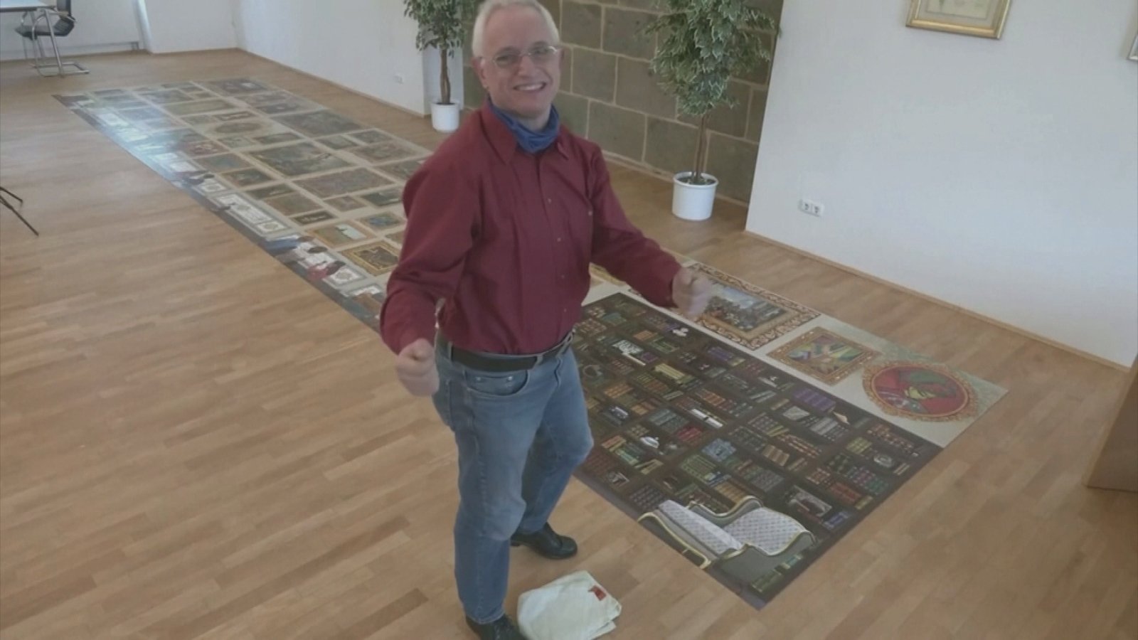 German 'puzzle king' creates world's biggest jigsaw