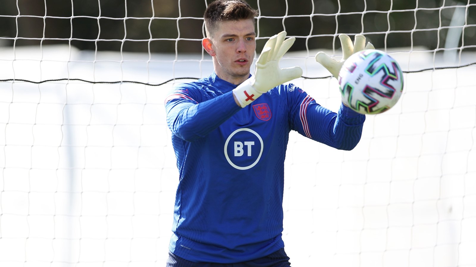 Nick Pope: Newcastle sign England goalkeeper from Burnley in £10m deal, Football News