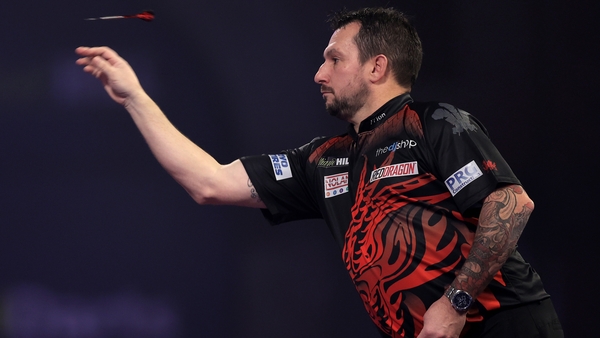 Jonny Clayton averaged 105.26, threw five maximums and hit the perfect eighth leg en route to a second win in three matches