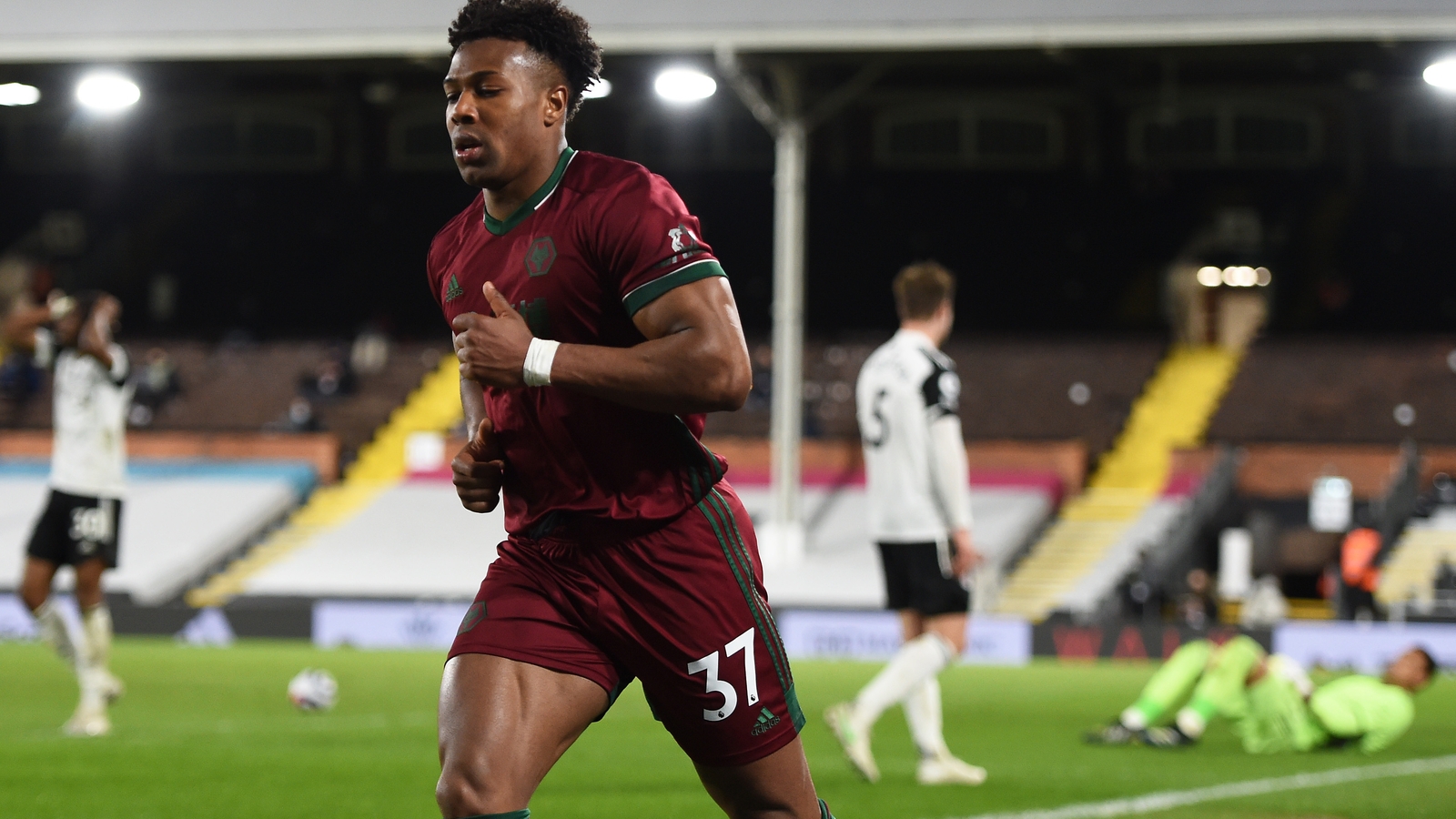 Traore snatches victory for Wolves in injury time
